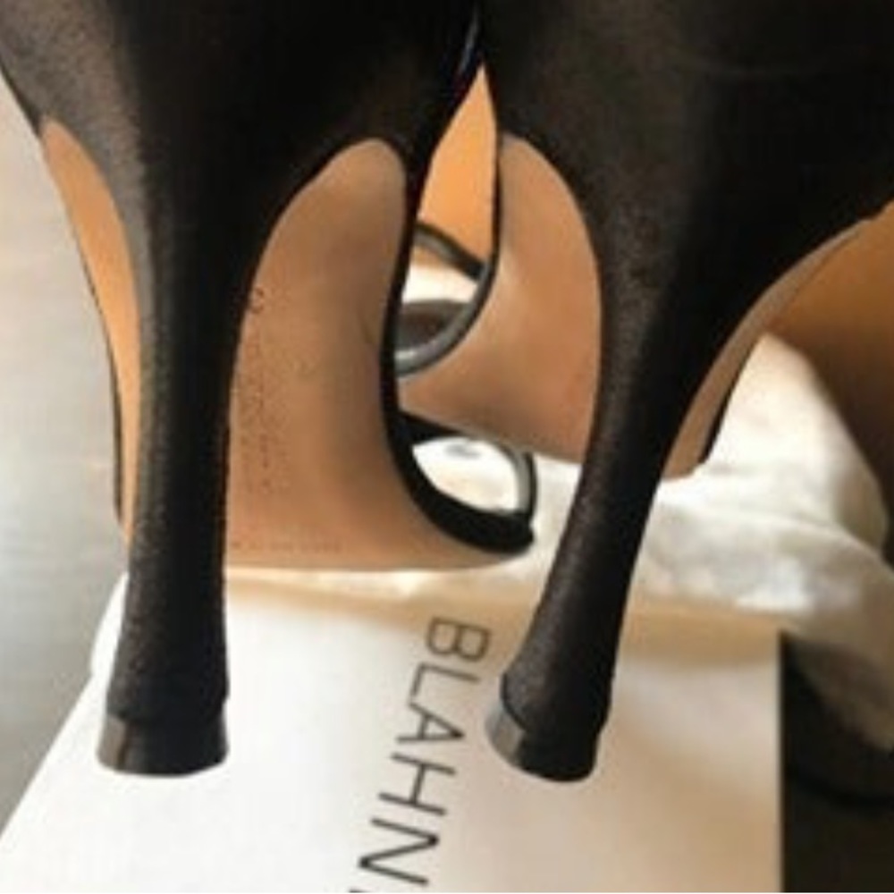 Manolo Blahnik Selunga Silk and Leather Slingback Sandals in Black - Picture 8 of 11